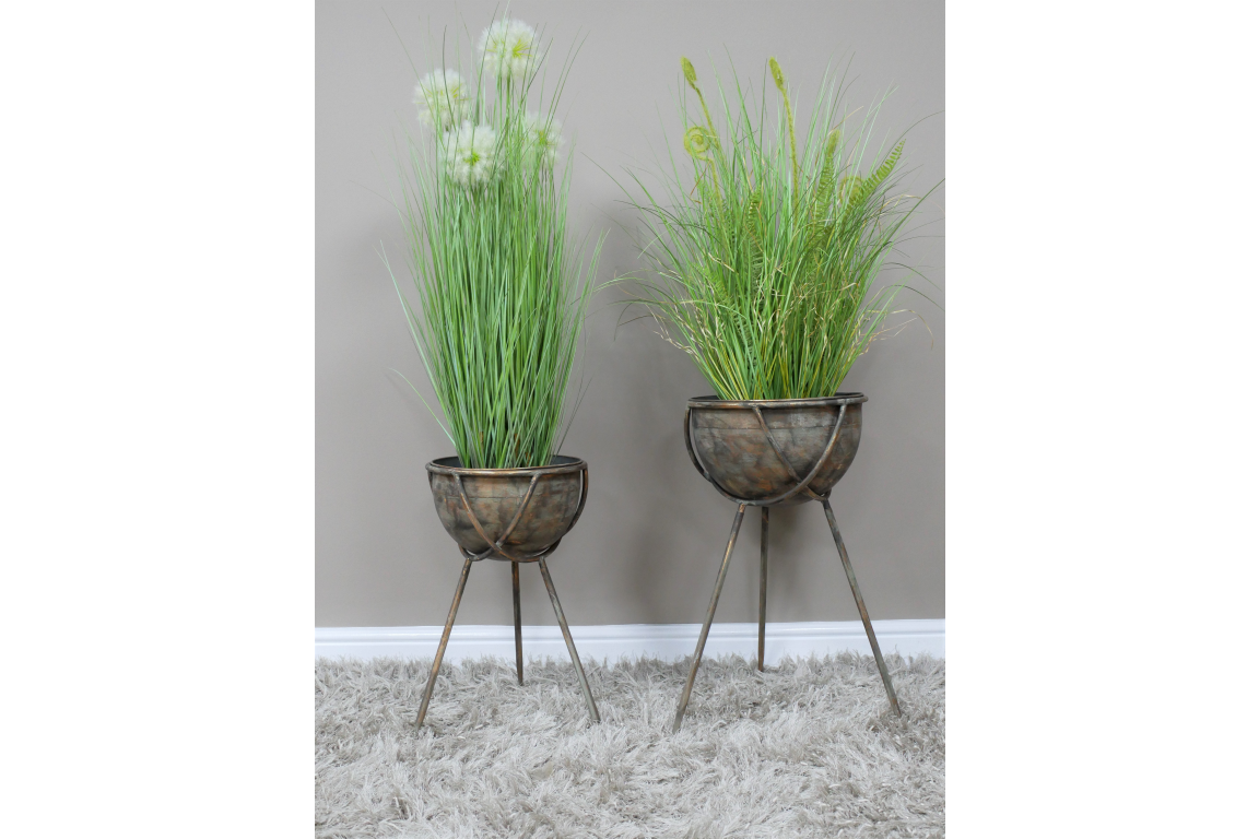 Set Of Two Planters