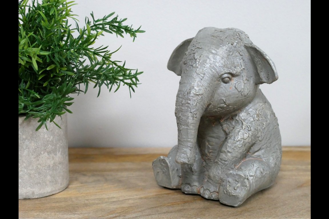 Sitting Elephant
