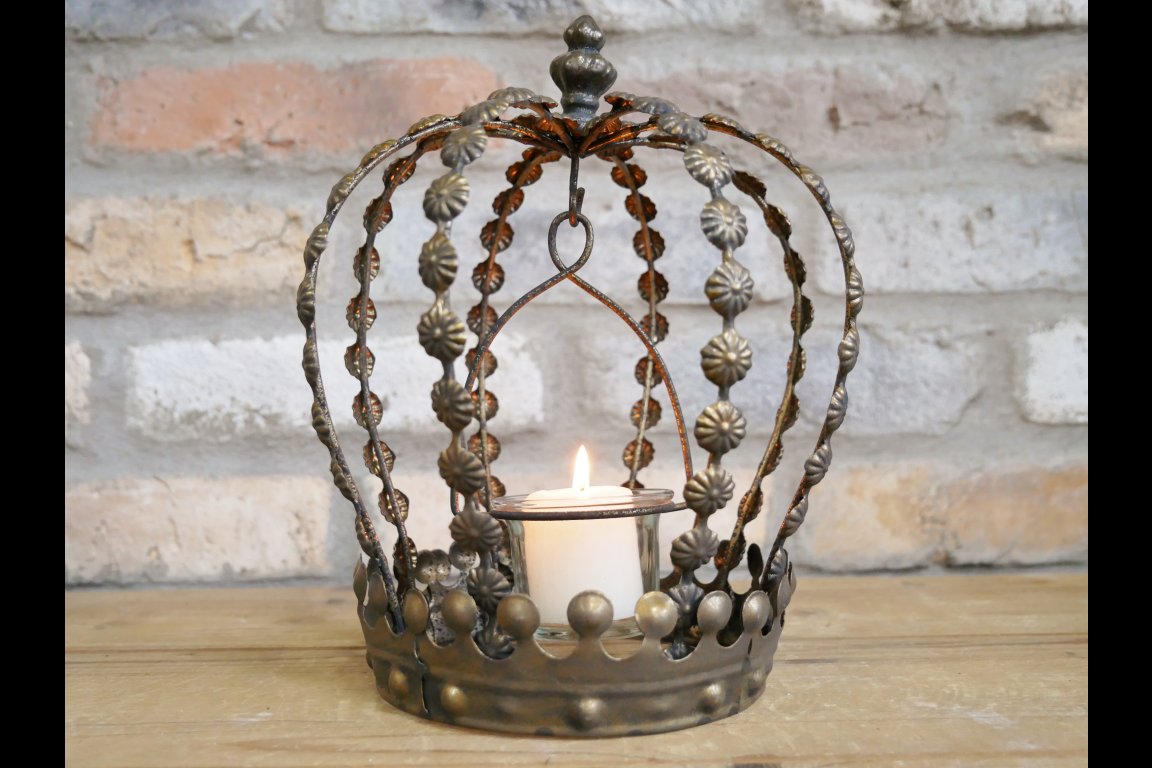 Crown Lantern