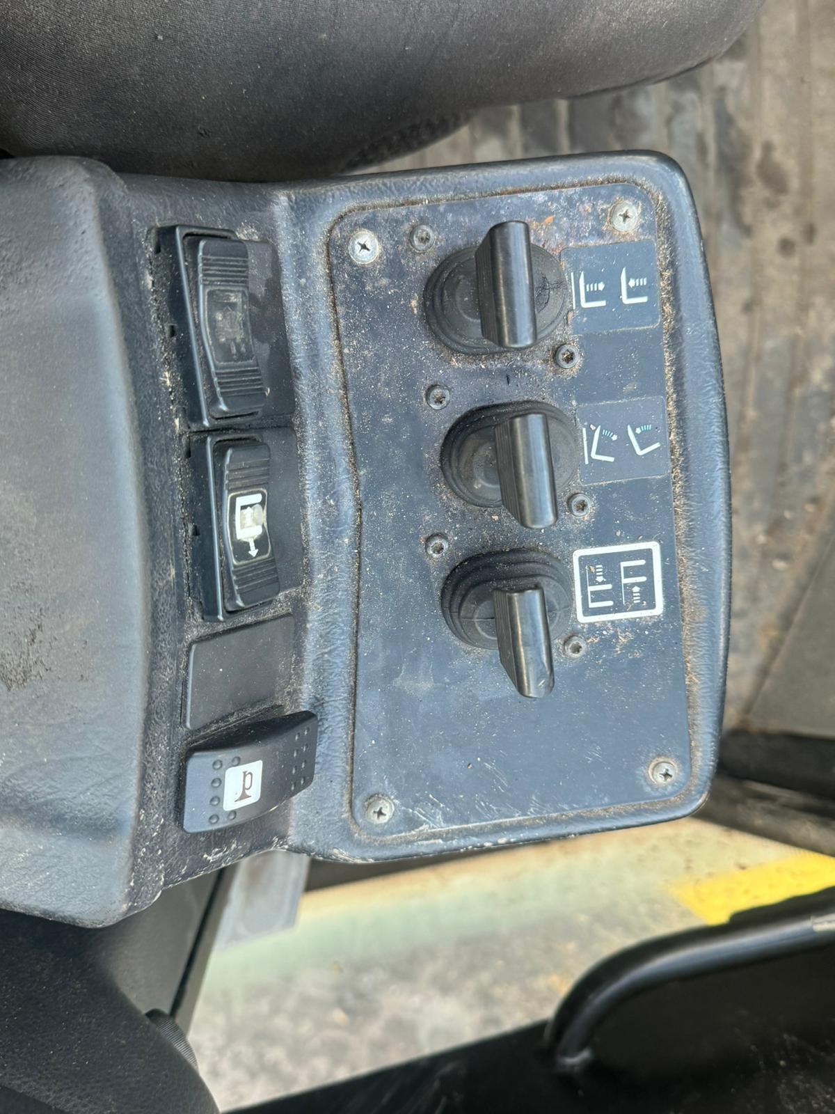 2016 HYSTER H12XM-6 12 TON FORKLIFT