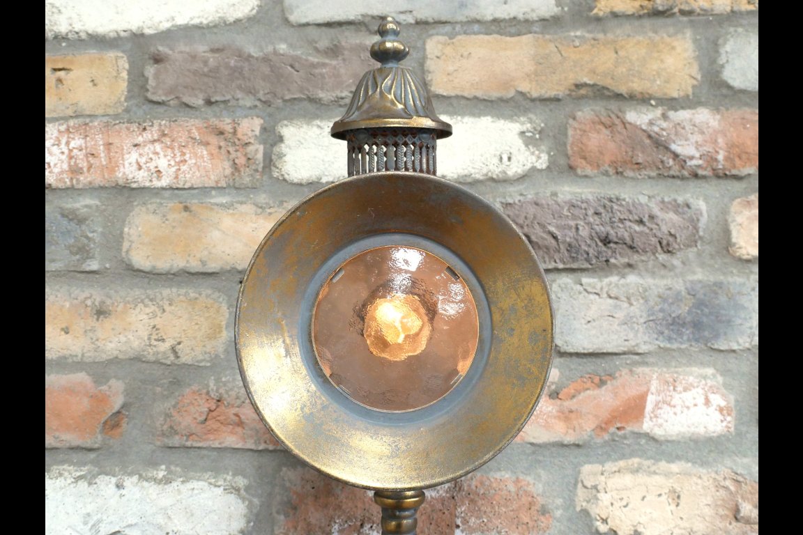 Lantern Wall Light