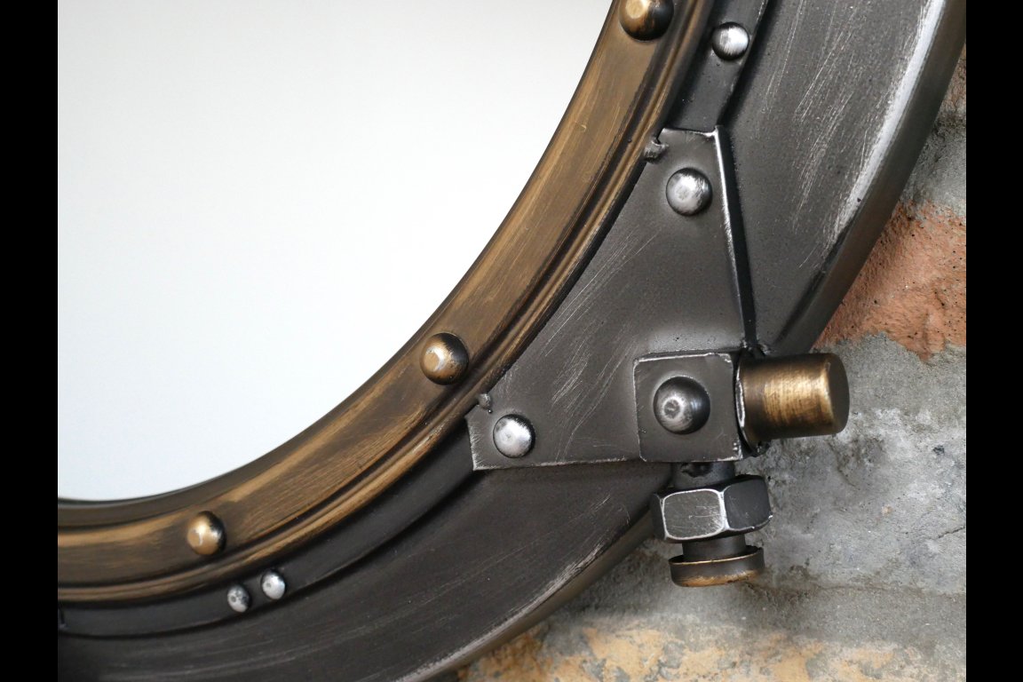 Circle Mirror