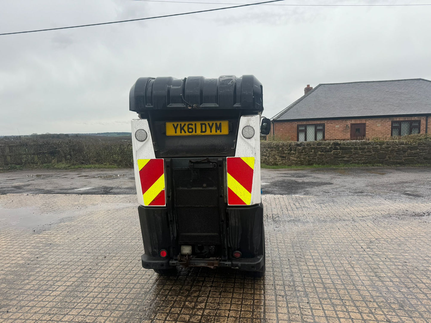 2012/61 JOHNSTON CN101 COMPACT ROAD SWEEPER