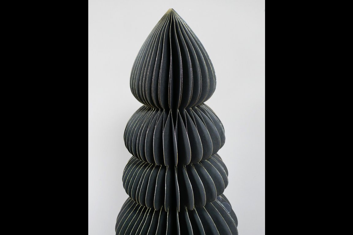 Christmas Tree (160cm) - Black