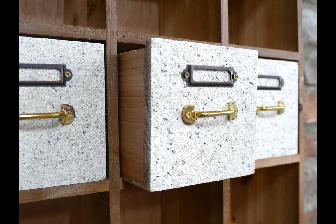 Wall Unit