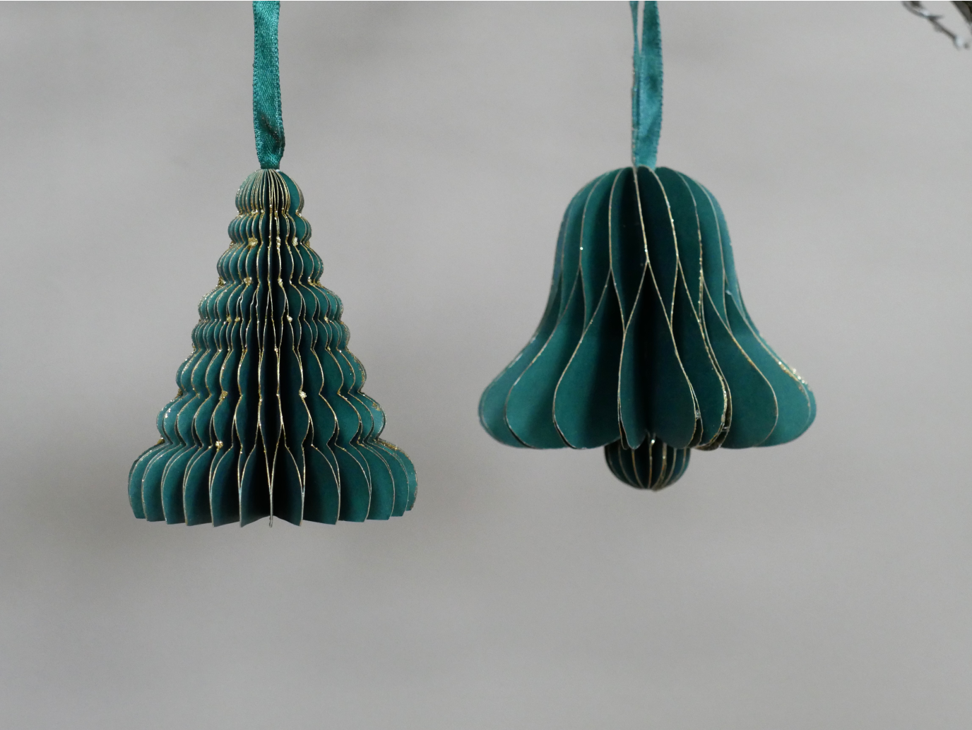 Set Of 4 Decorations (8cm) - Green