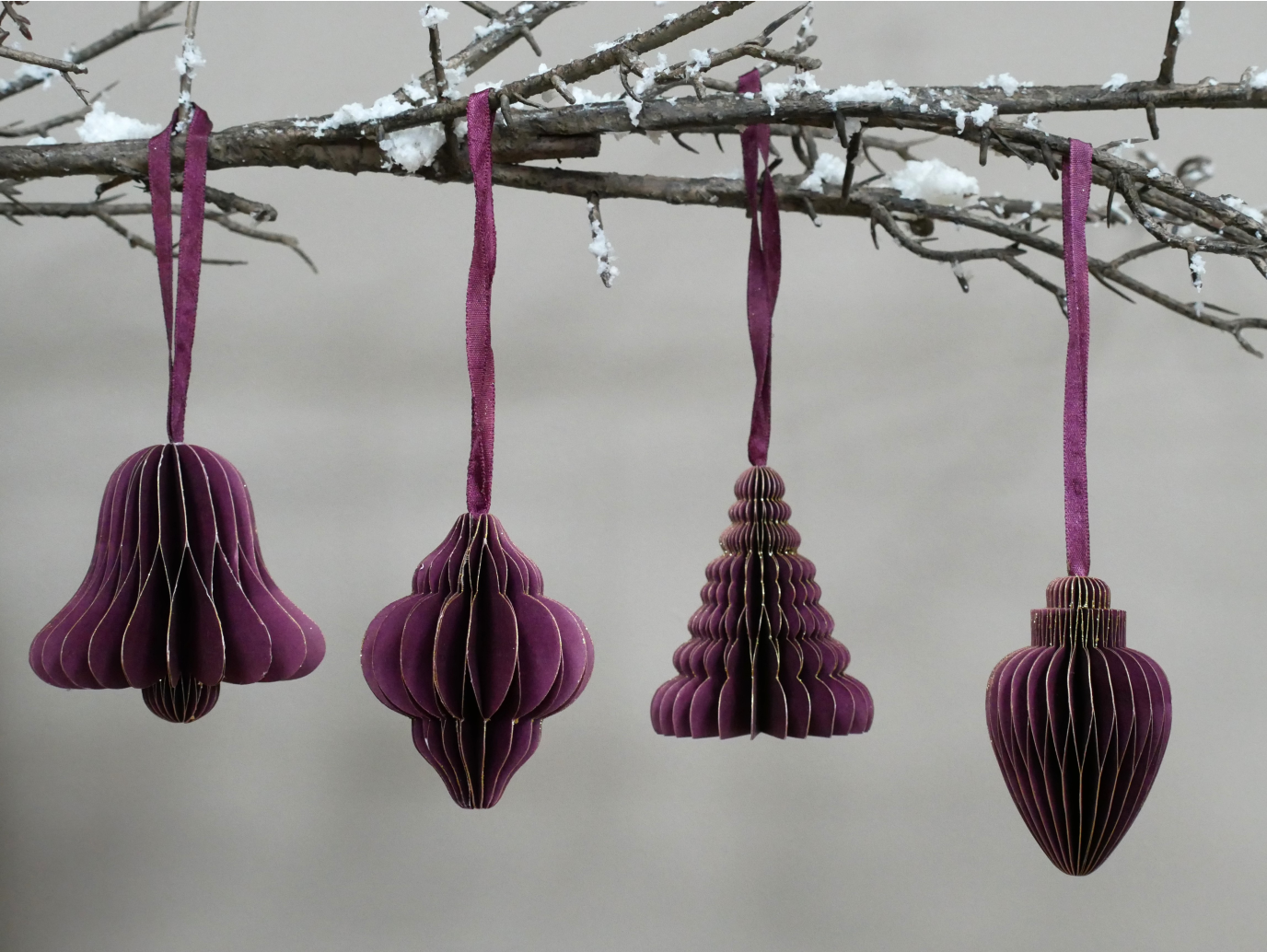 Set of 4 Decorations (8cm) - Purple