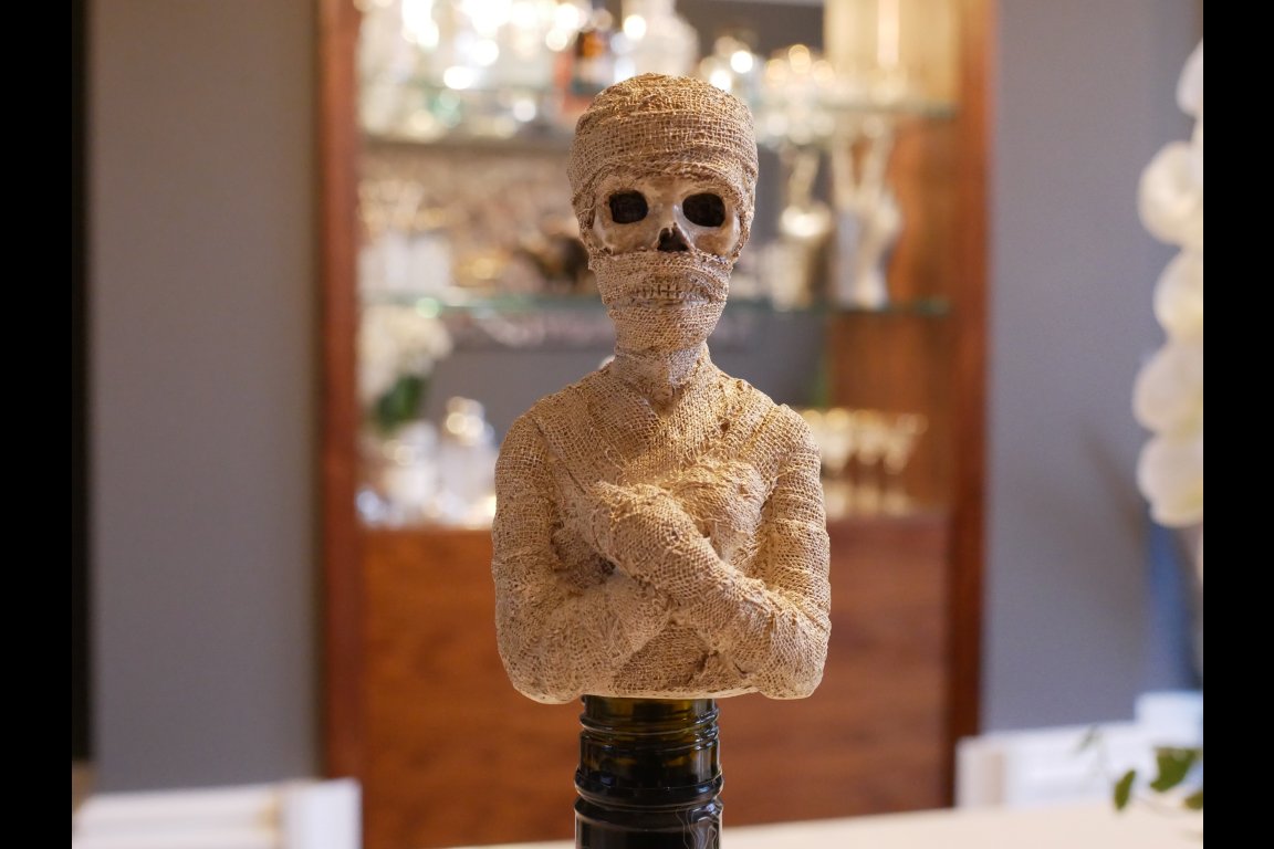 Mummy Wine Stopper