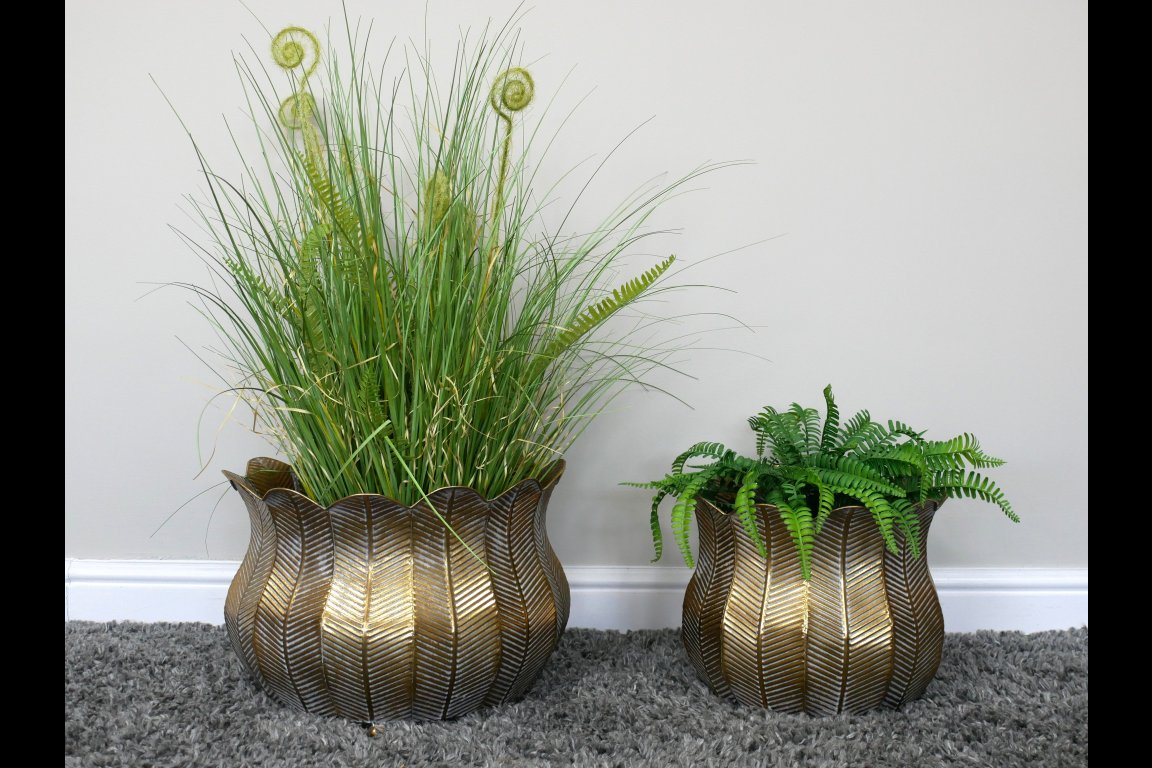Set Of Two Planters