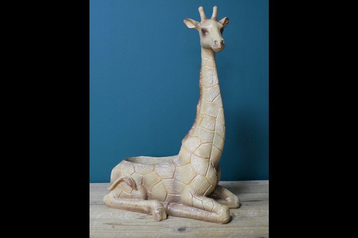 Giraffe Planter