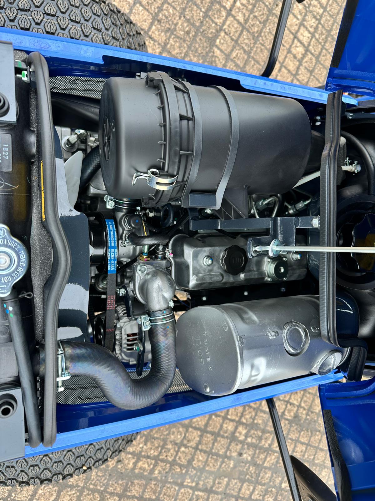 NEW/UNUSED ISEKI TM3267E 26HP 4WD COMPACT TRACTOR