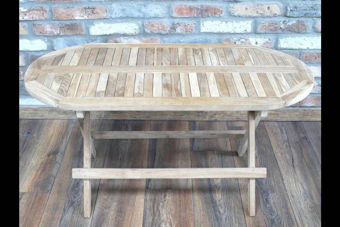 Folding Oval Table