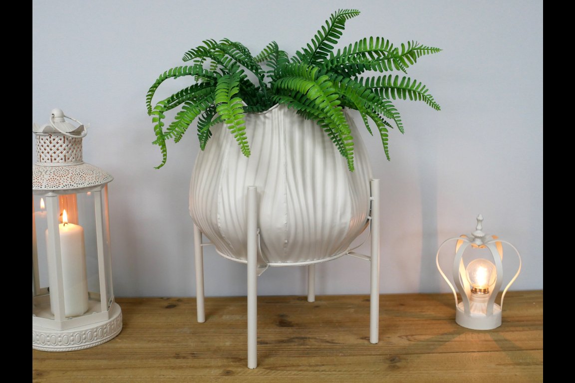 Cream Planter
