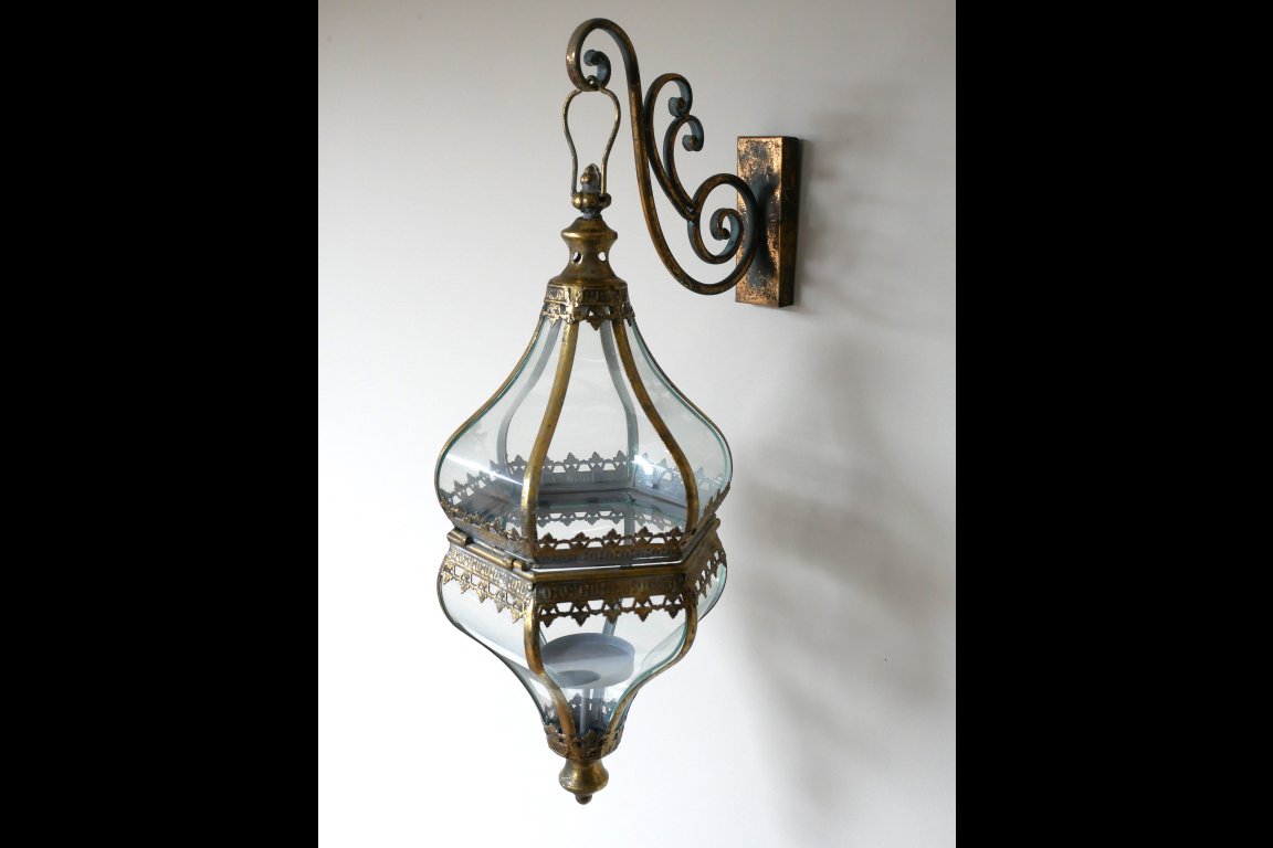 Hanging Lantern & Bracket