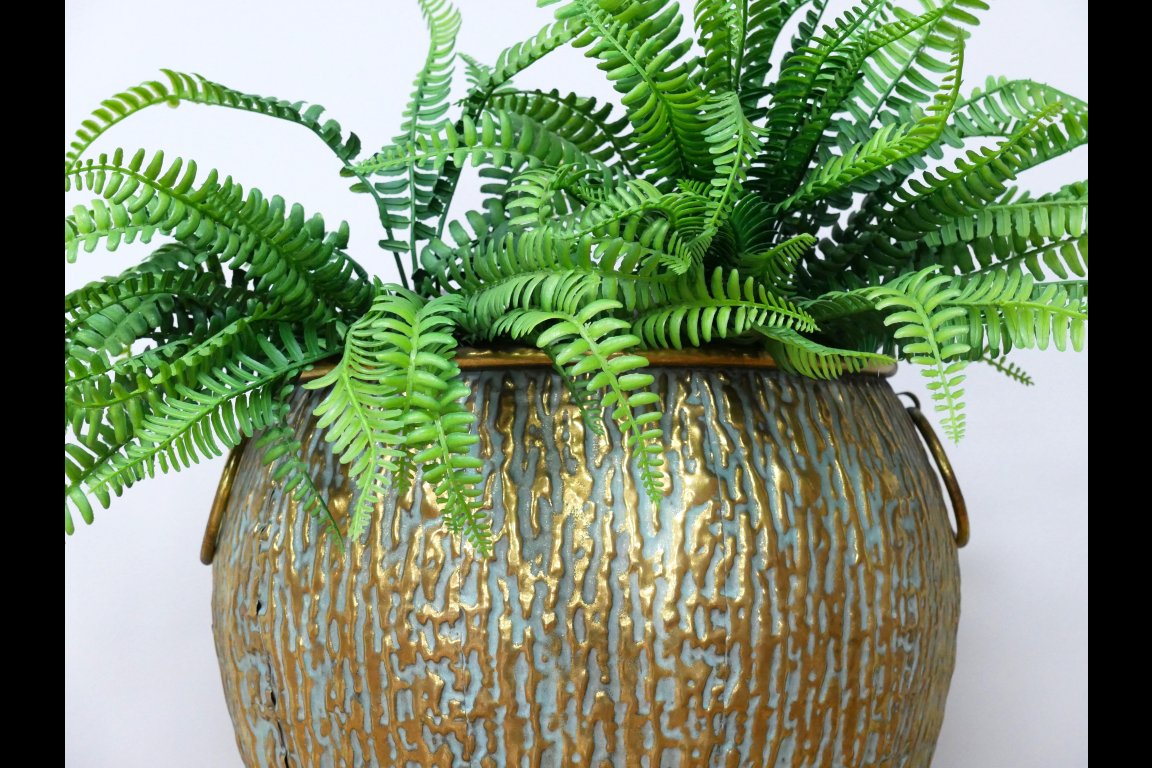 Planter / Vase