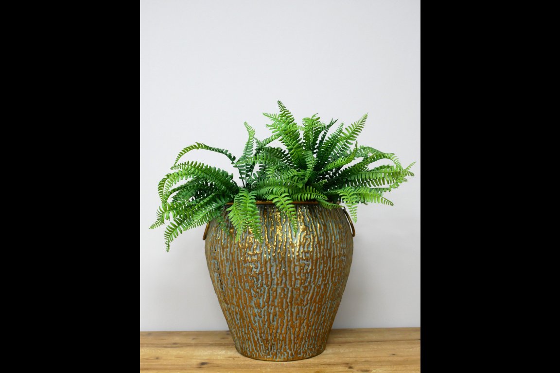 Planter / Vase