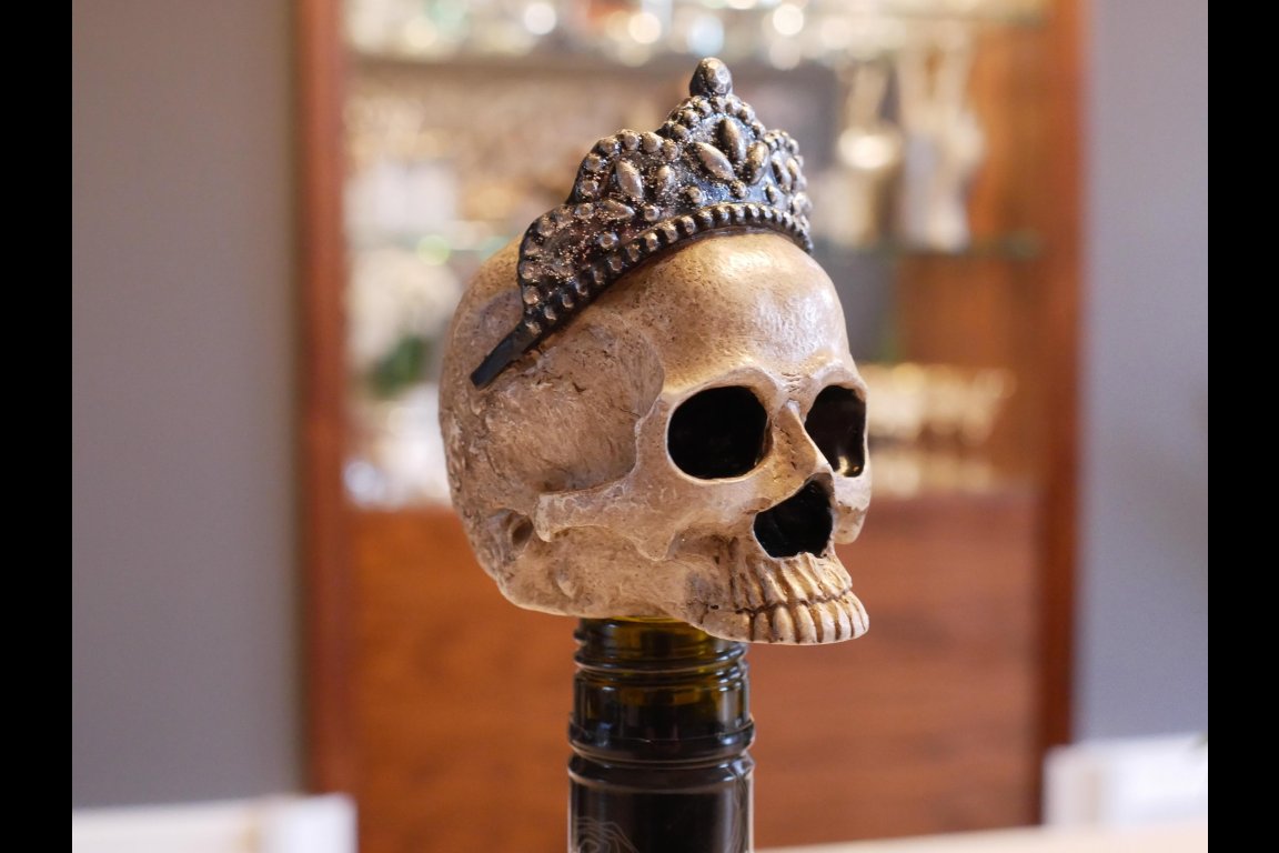 Skull Wine Stopper