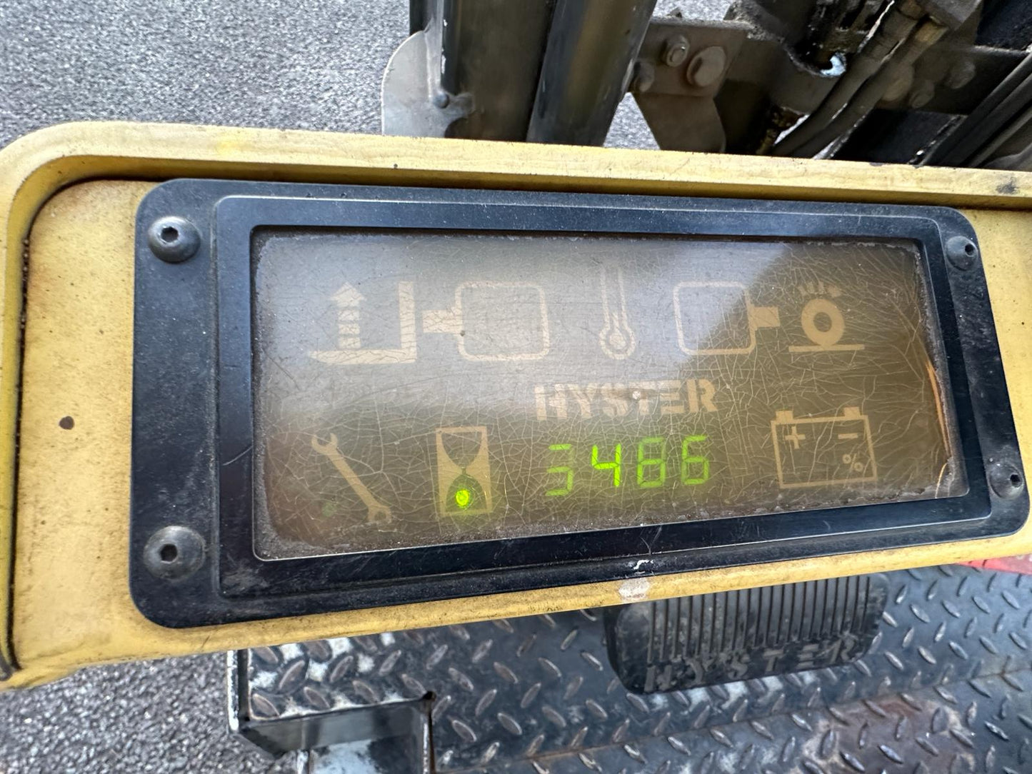 1996 Hyster E125XL 1.25 ton Forklift