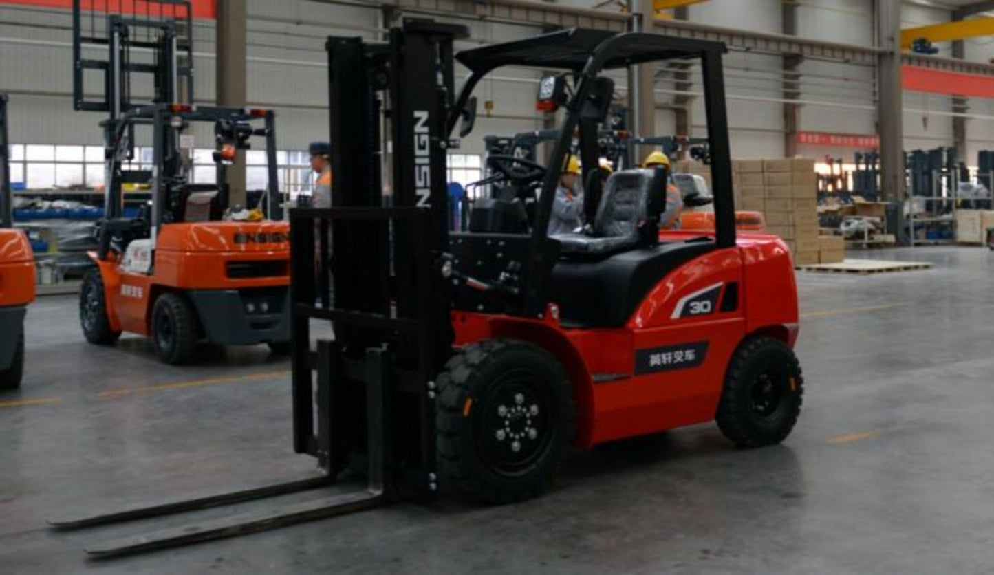 NEW/UNUSED 2023 ENSIGN CPCD30 3 TON DIESEL FORKLIFT