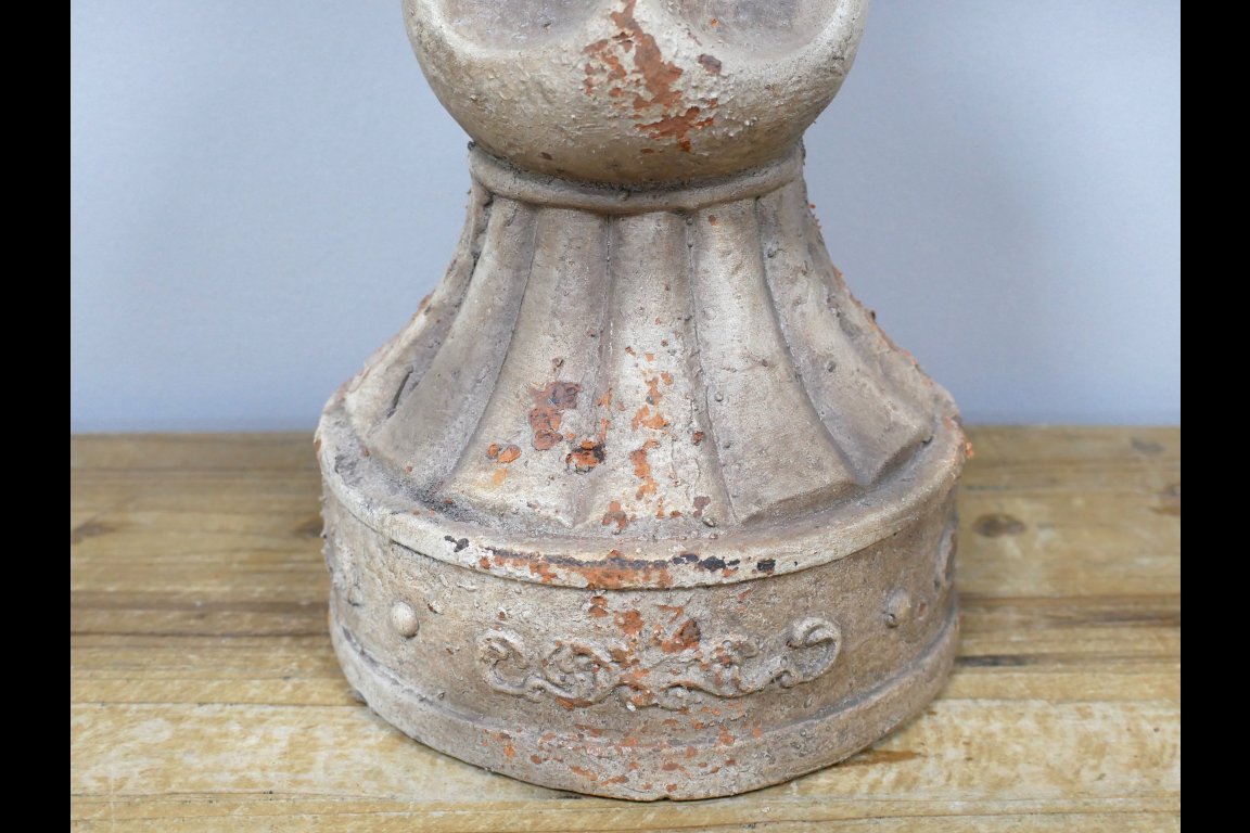 Fleur-De-Lis