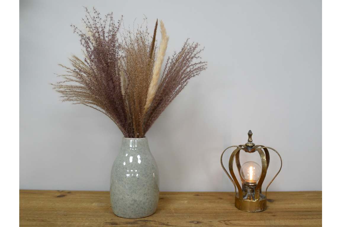 Vase / Flower Holder