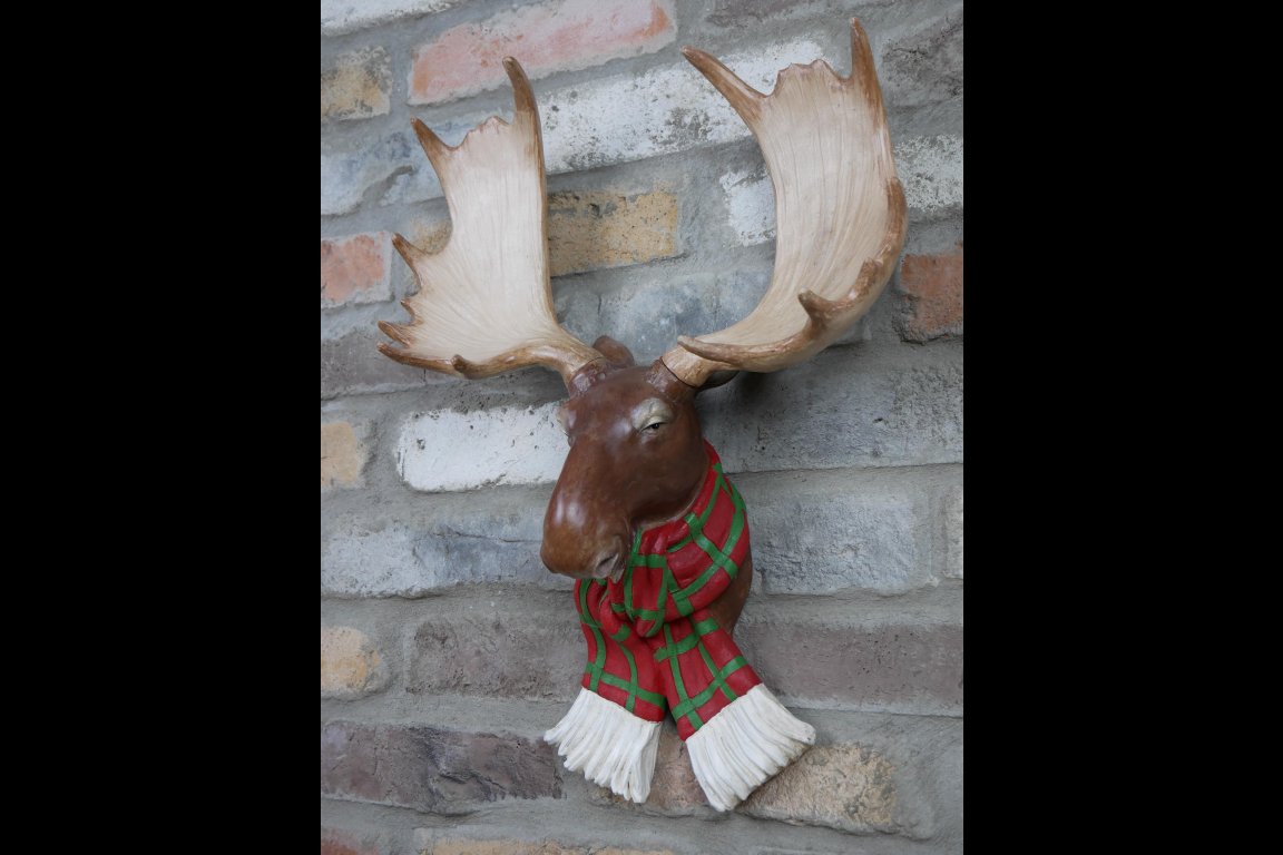 Moose Head Wall Decoration