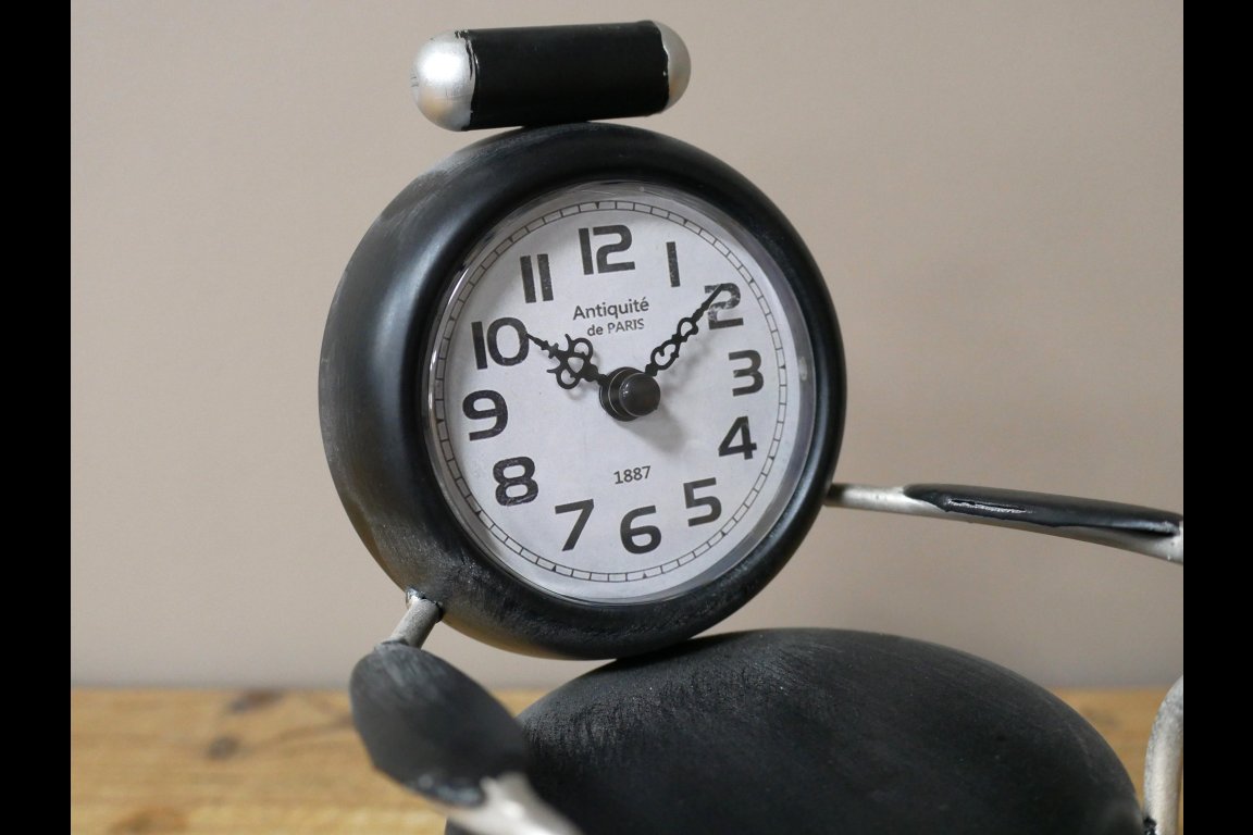 Barbers Chair Clock