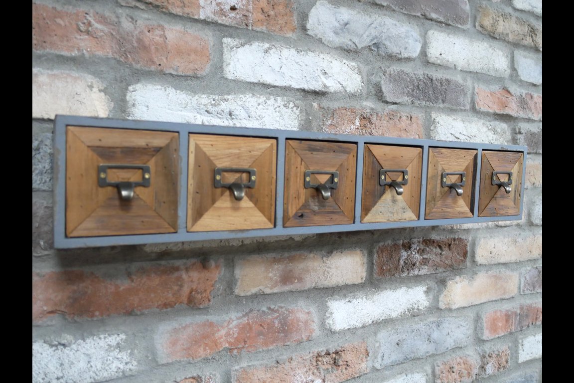 Wall Unit