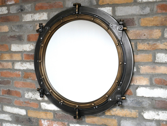 Circle Mirror
