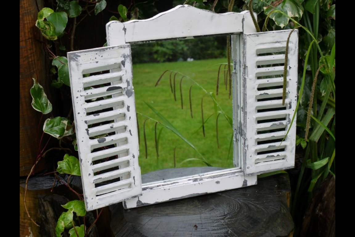 Shutter Mirror