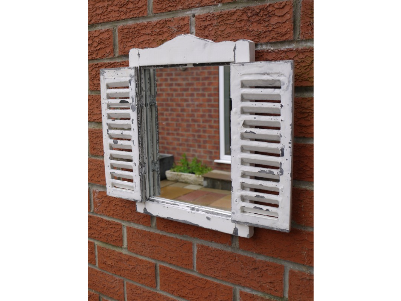 Shutter Mirror