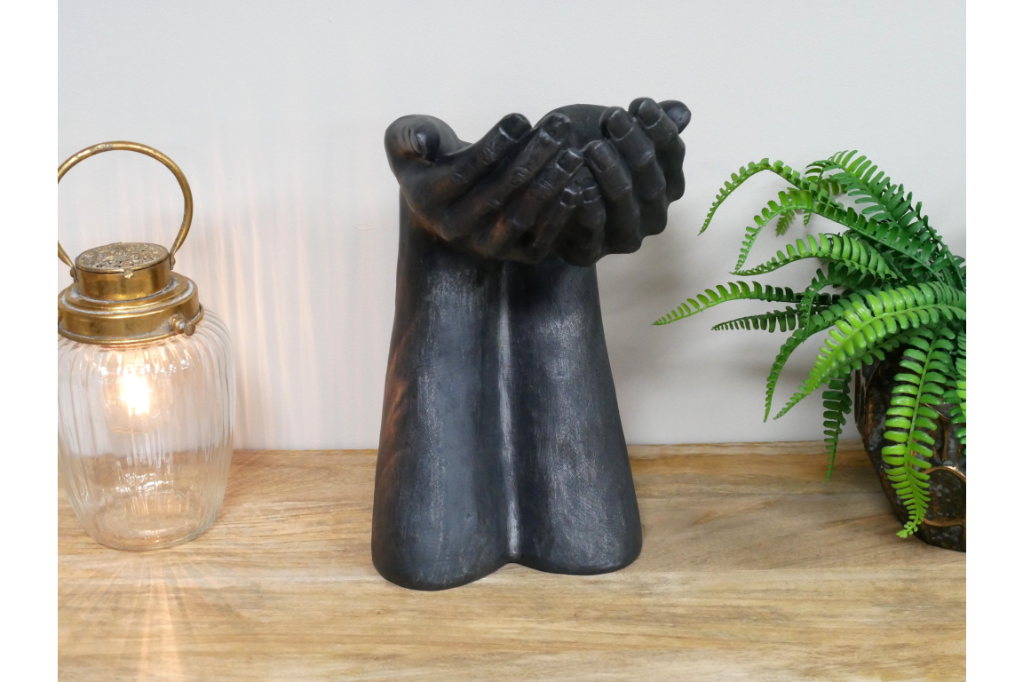 Hands