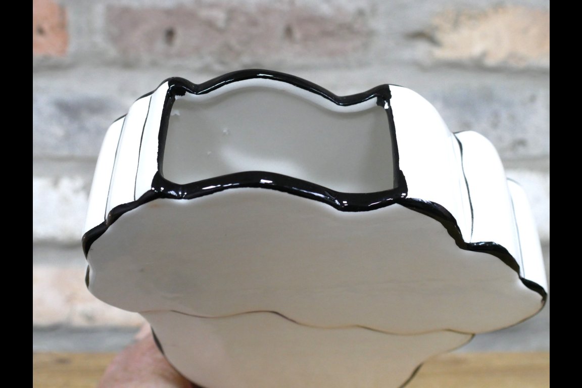 Lady Vase