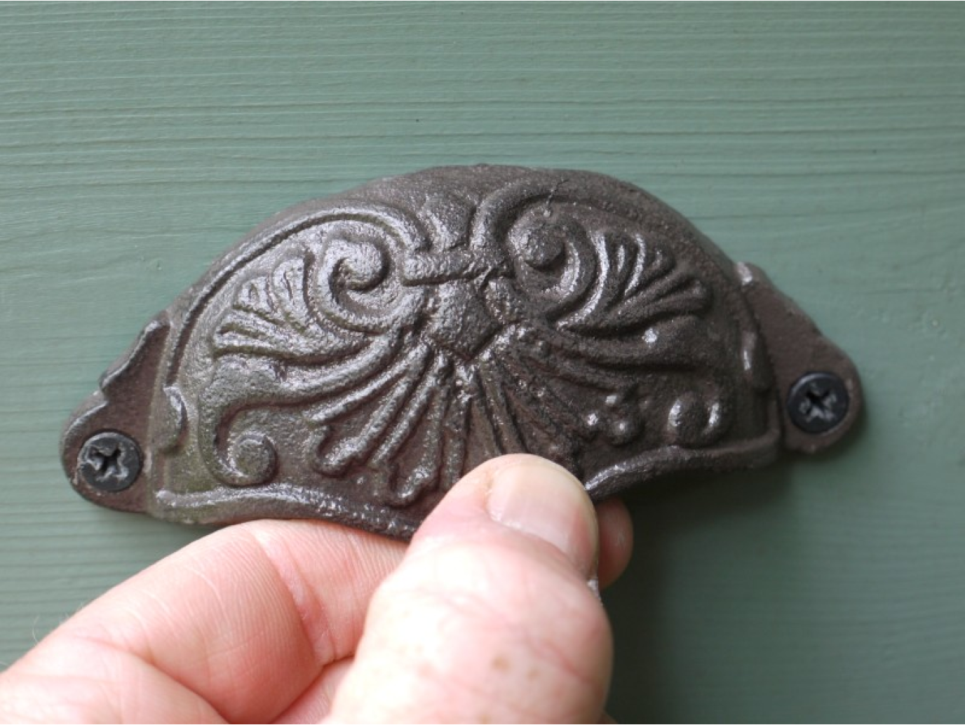Handle