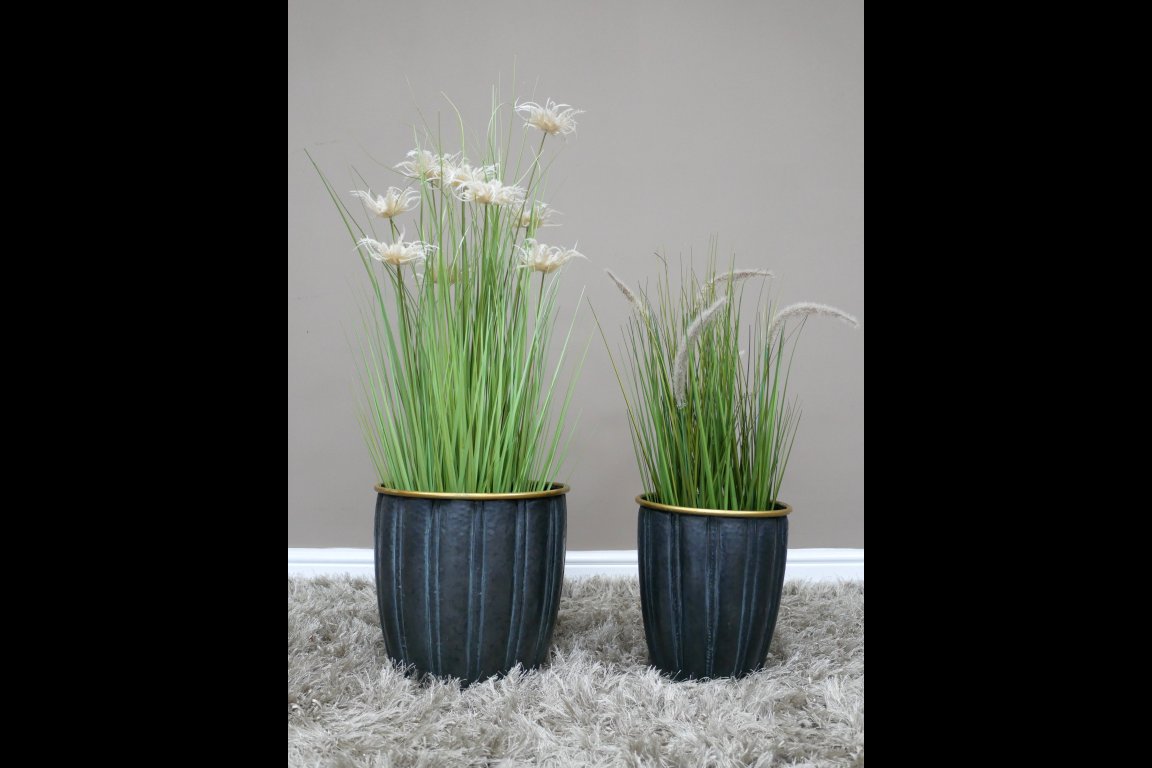 Set Of 2 Planters