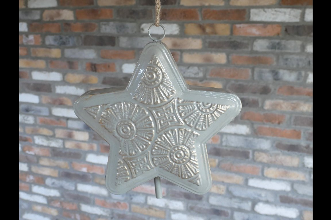 Hanging Star