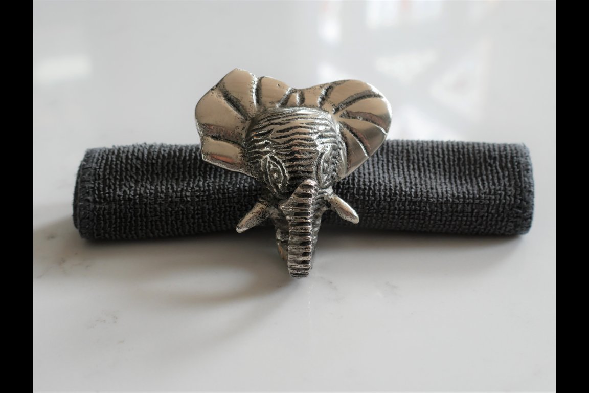 Set Of 4 Elephant Napkin Rings