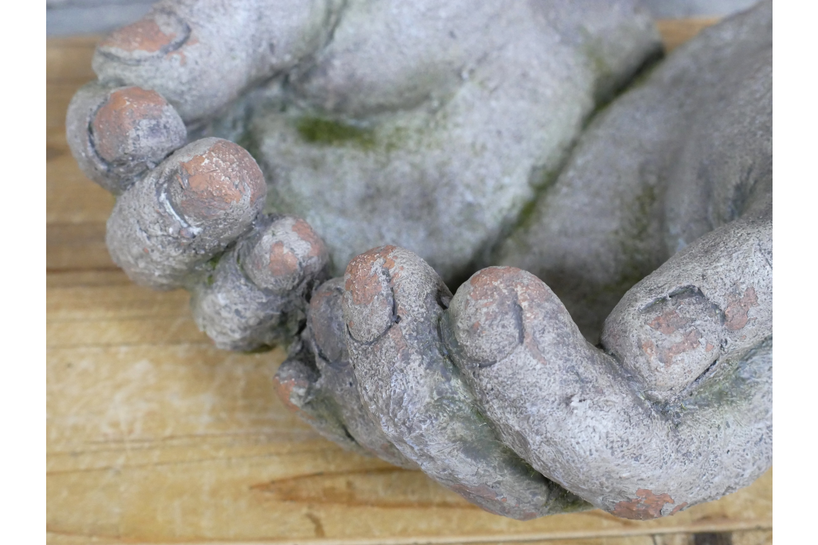 Hands