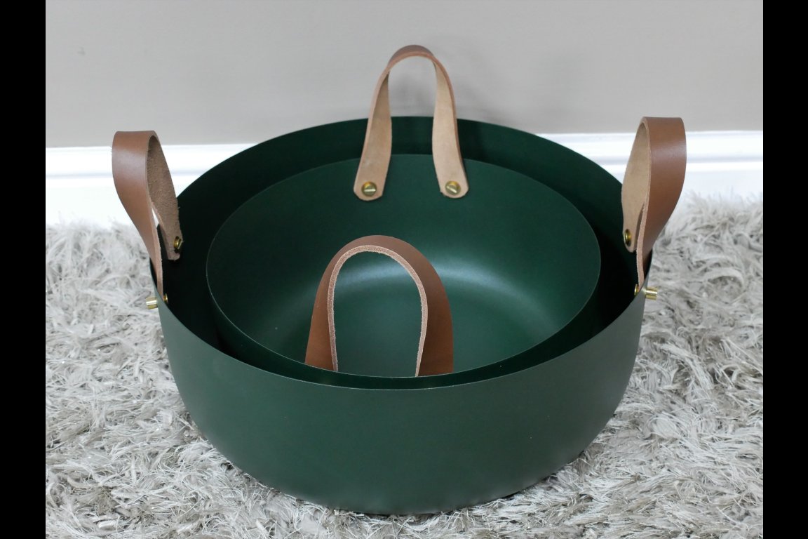 Set Of 2 Bowls / Planters