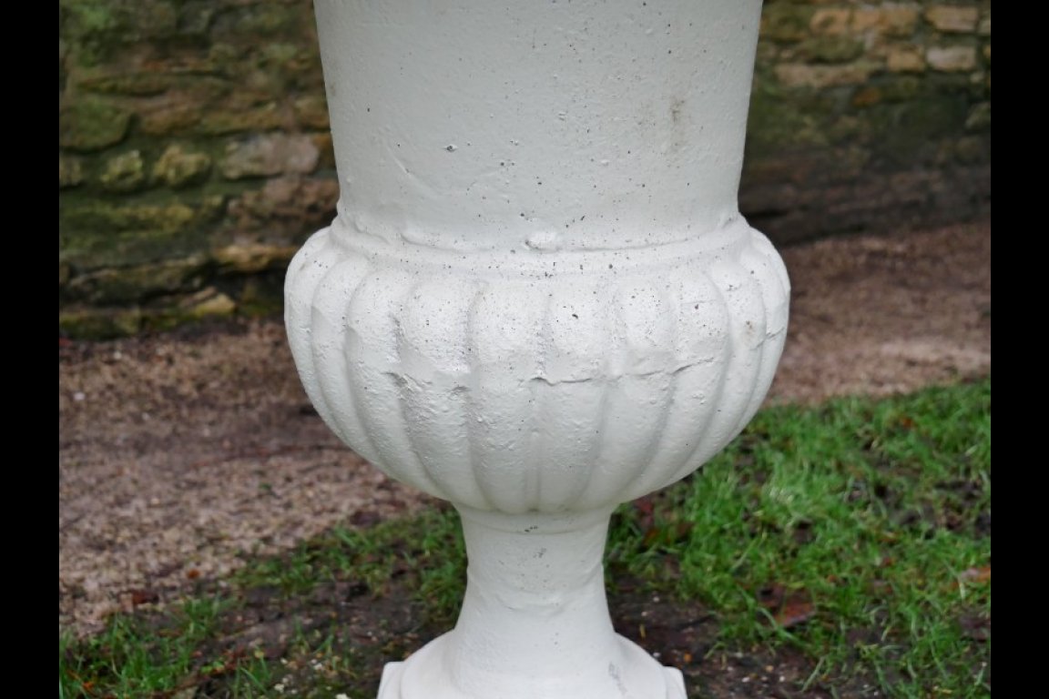 C1 Urn No Base O/W Finish