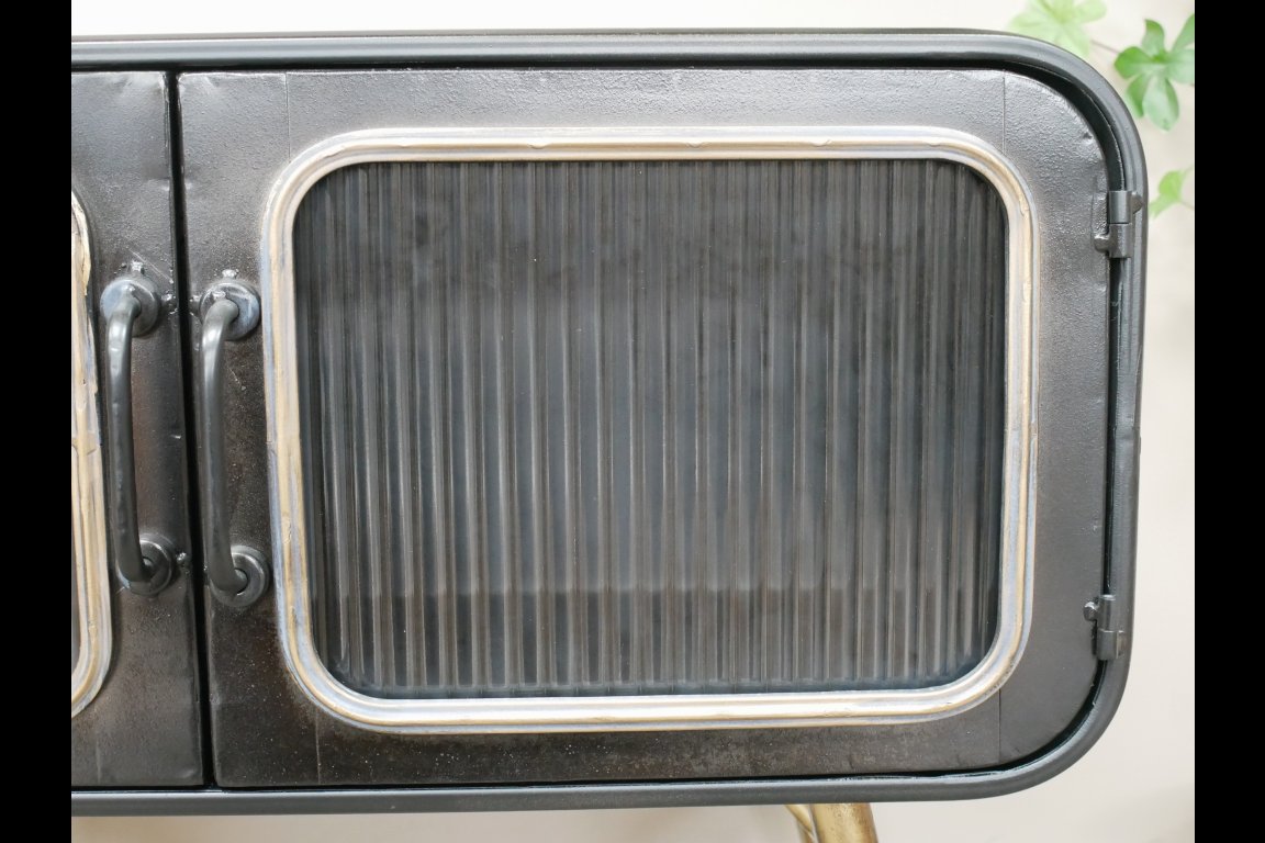 Retro Cabinet