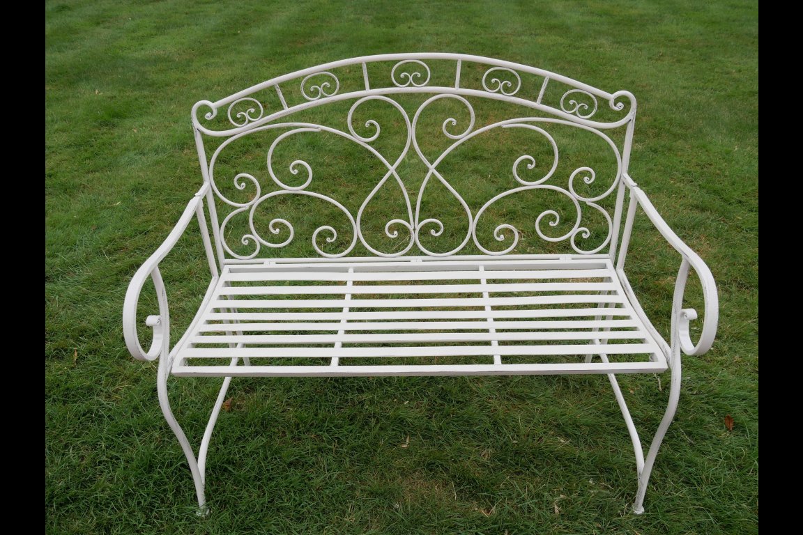 Antique Cream Bench