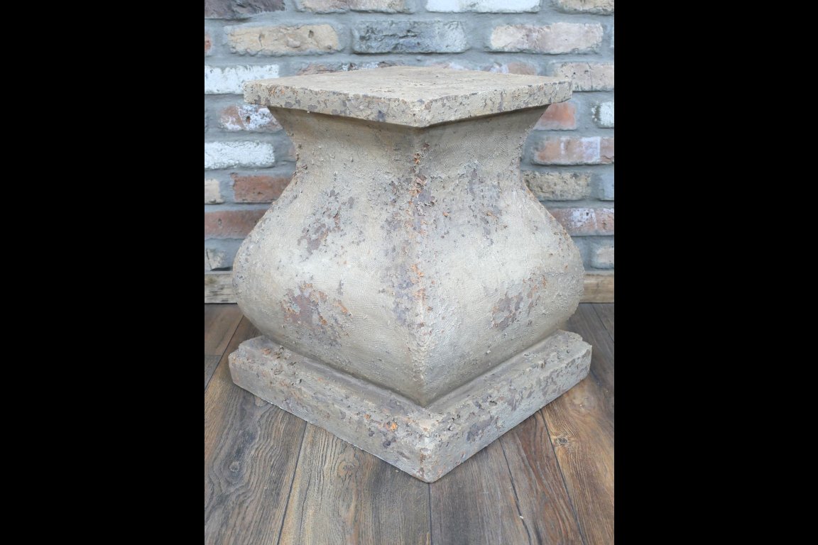 Pedestal