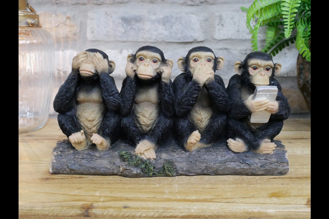 Four Monkeys