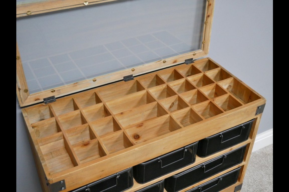 Retro Cabinet