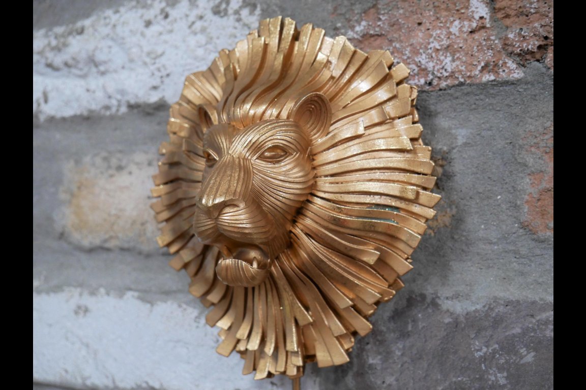 Lion Hook