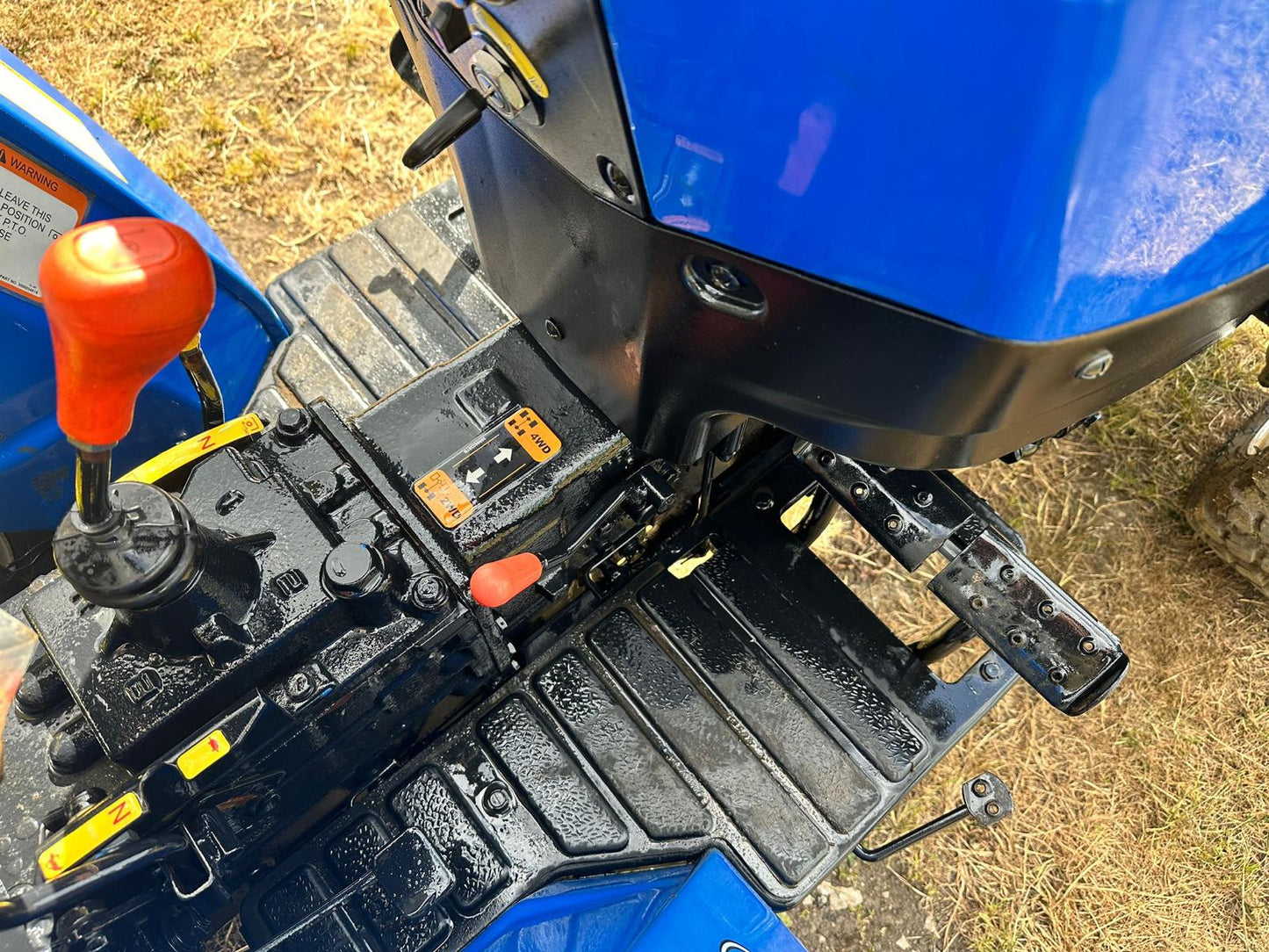 NEW/UNUSED SOLIS 20 4WD COMPACT TRACTOR WITH FARM MASTER RT135 ROTAVATOR BUNDLE!