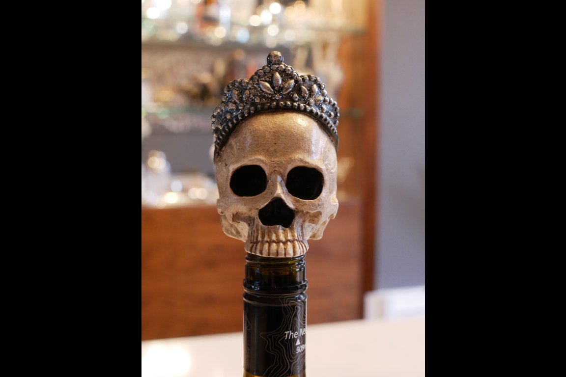 Skull Wine Stopper