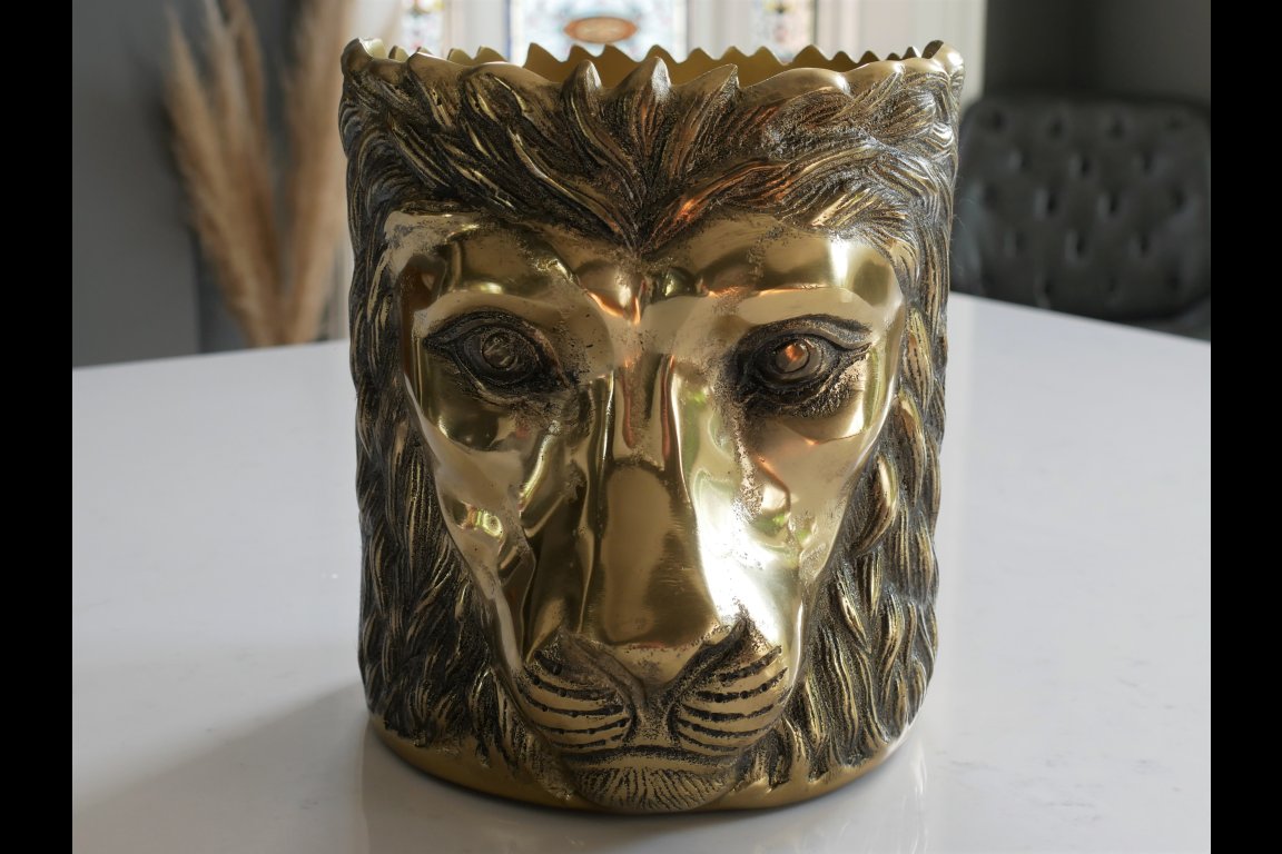 Lion Head Planter / Ice Bucket