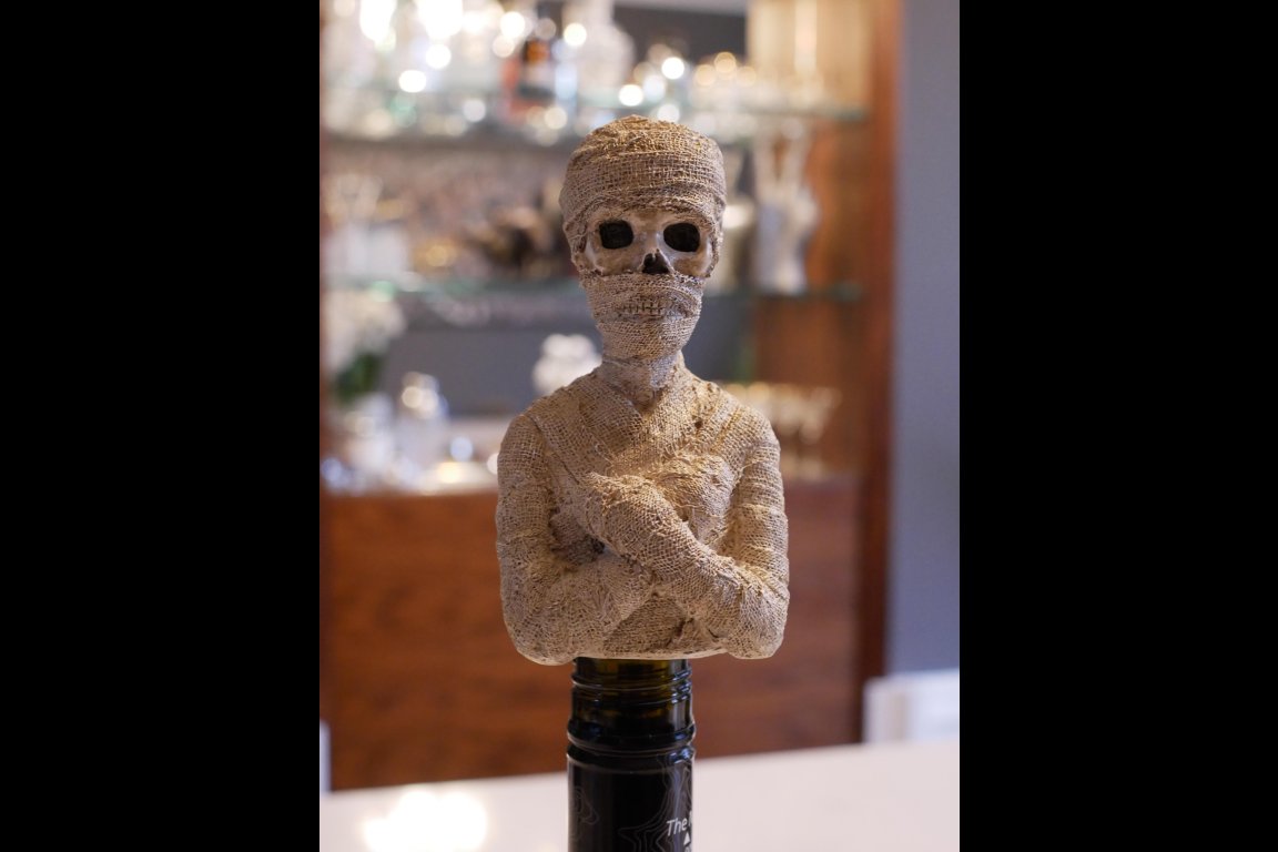 Mummy Wine Stopper